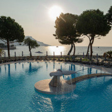 Delcloy Cap Ferrat piscine 4-750.